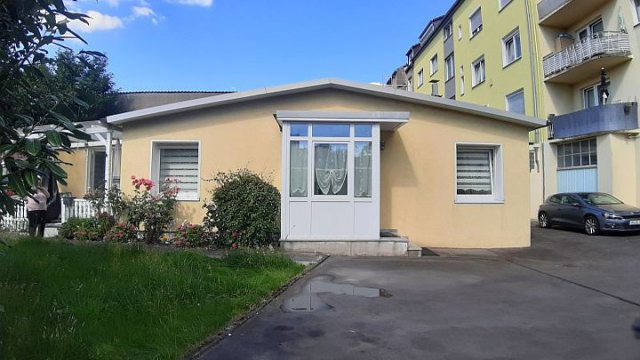 Eigentümer werden !! Bungalow mit 298m² Garten + Terrasse + Gartenhaus!