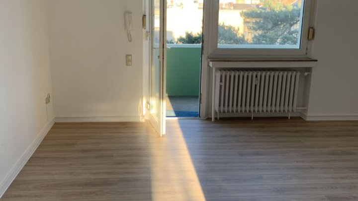 Vermögensaufbau mit 2 Zimmern, Balkon und vielem mehr