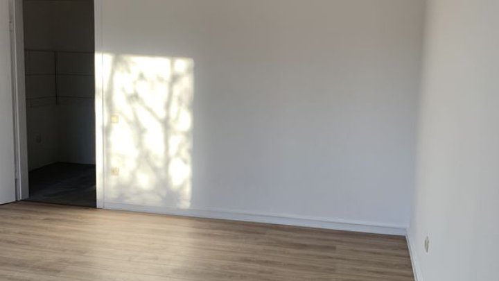 Vermögensaufbau mit 2 Zimmern, Balkon und vielem mehr